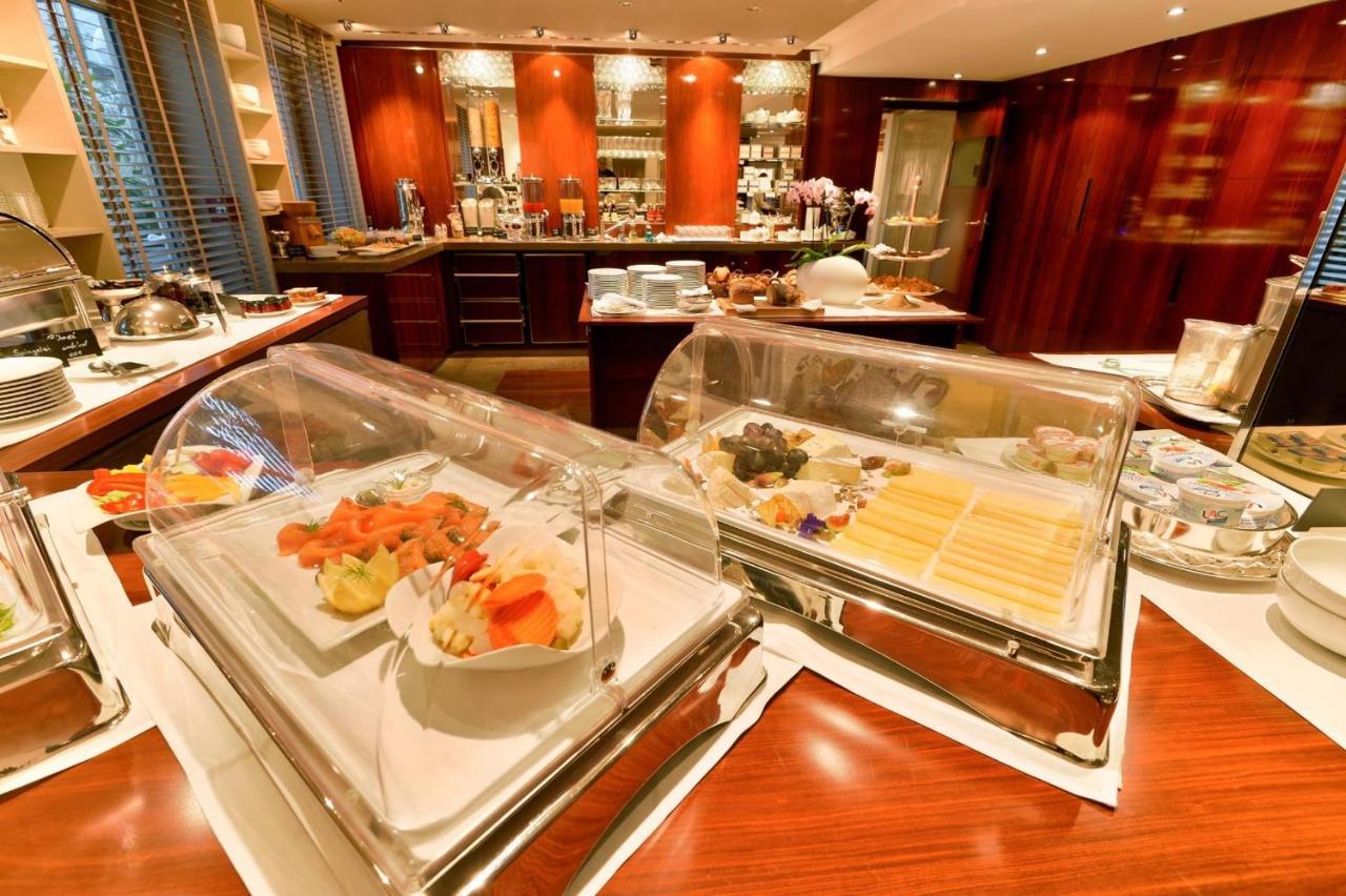 Hotel Adler Asperg Екстер'єр фото
