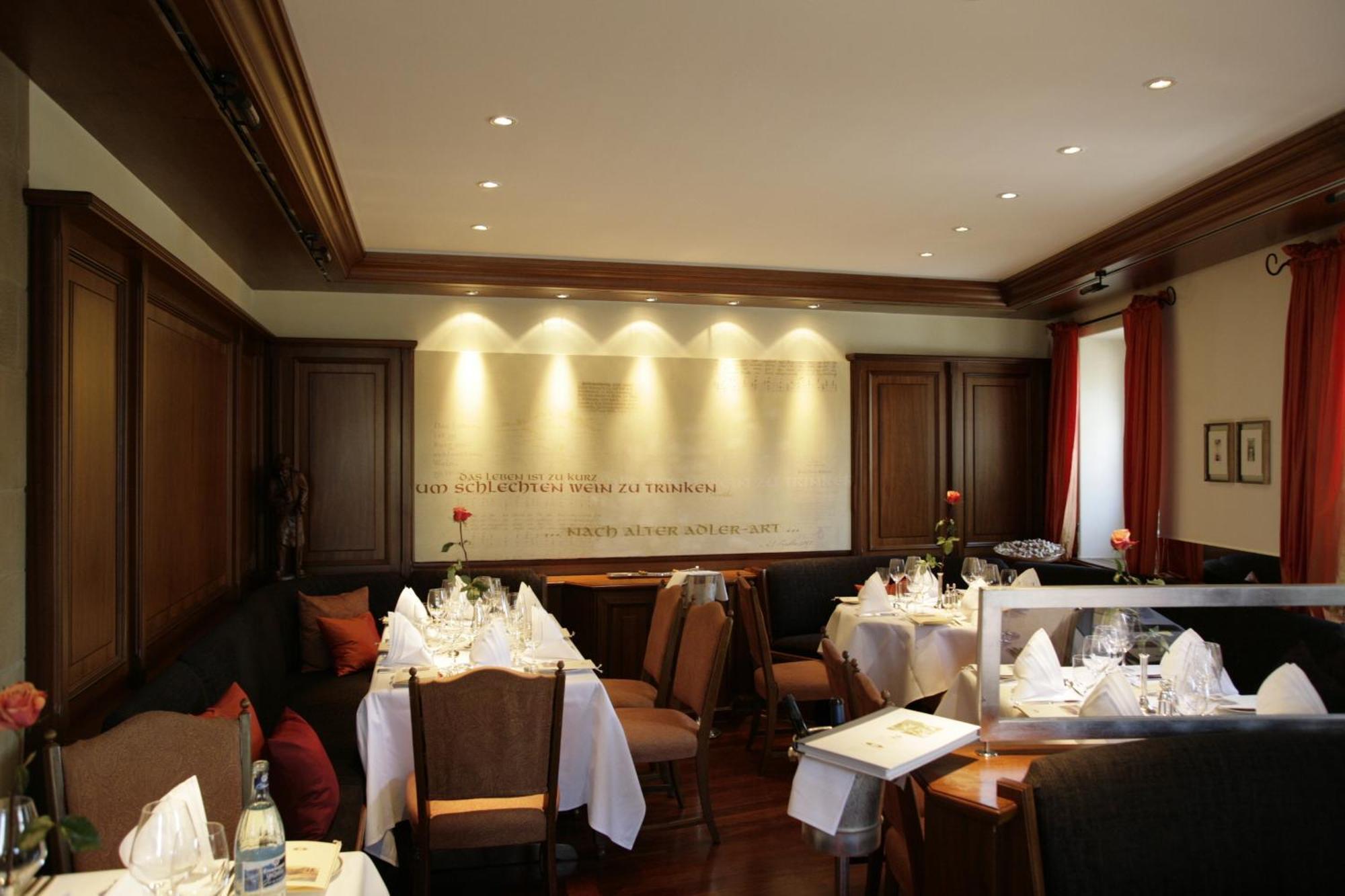 Hotel Adler Asperg Екстер'єр фото