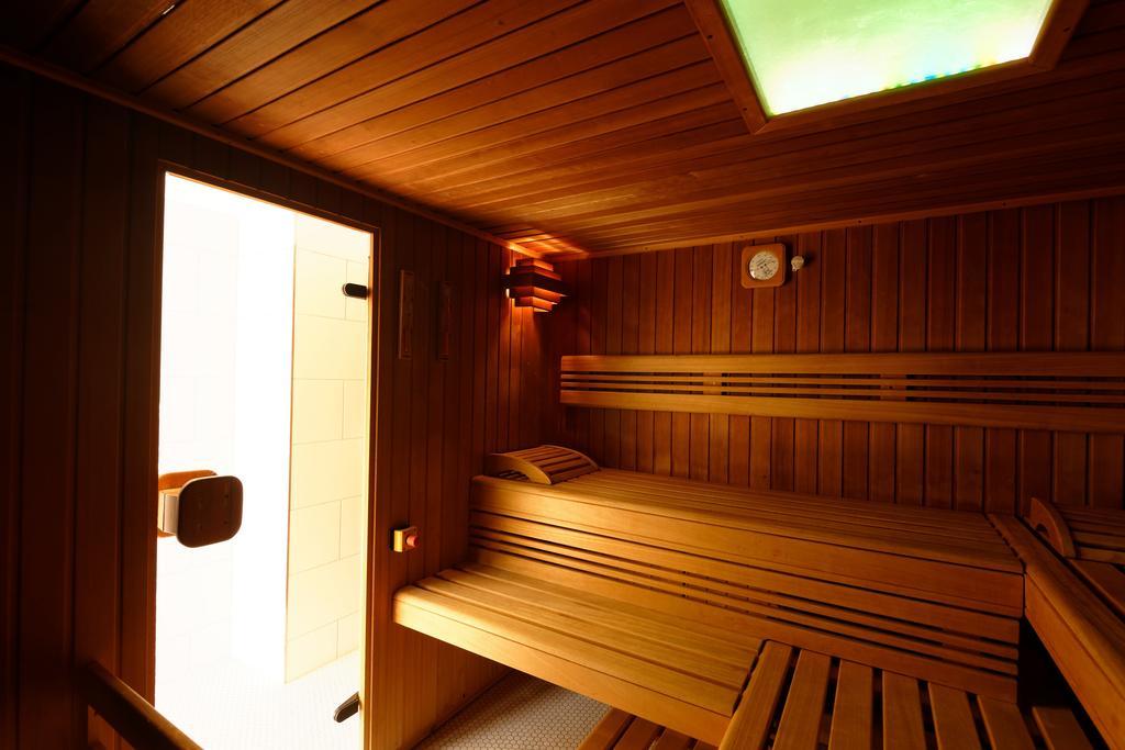 Hotel Adler Asperg Екстер'єр фото